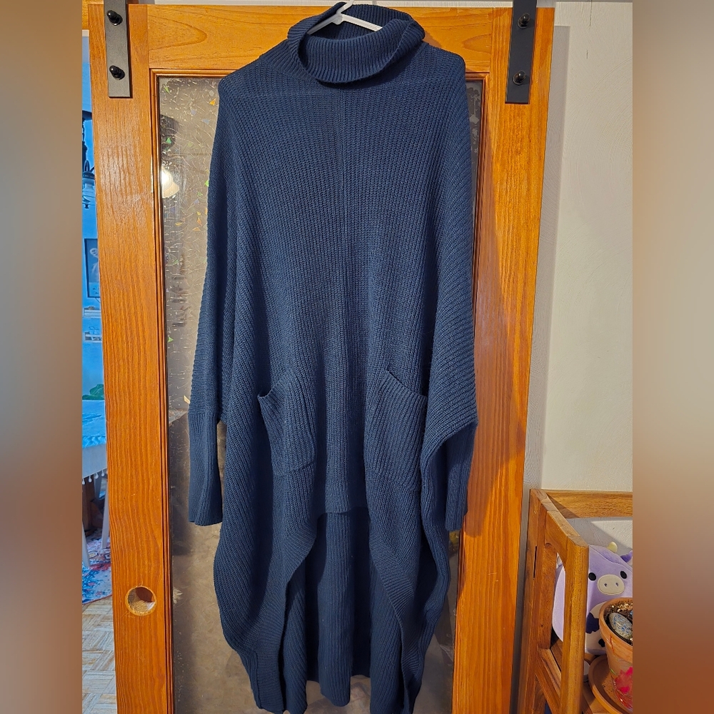 Women's Navy Knit Pocket Sweater